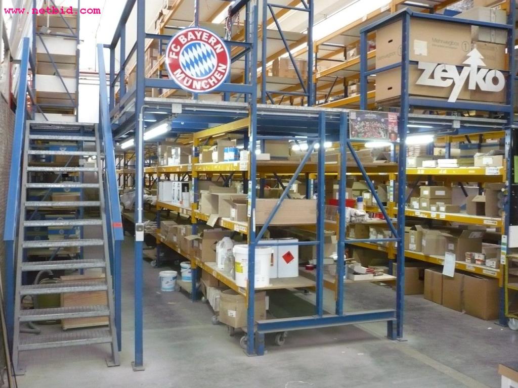 Cozinhas para feiras e exposições e máquina de café-2