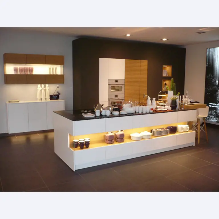 Cozinhas para feiras e exposições e máquina de café-1