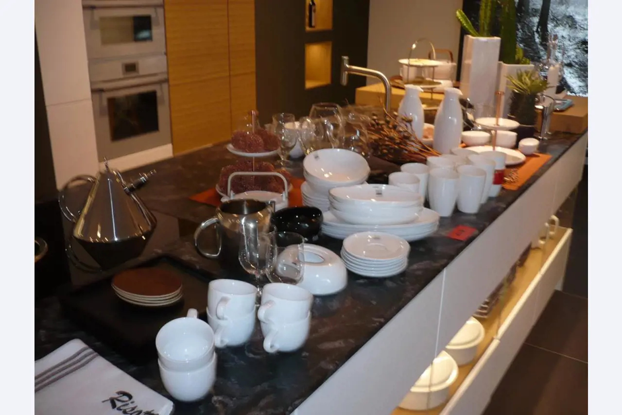 Cozinhas para feiras e exposições e máquina de café-4