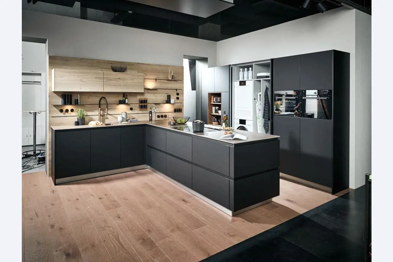 Cozinhas para feiras e exposições e máquina de café-1