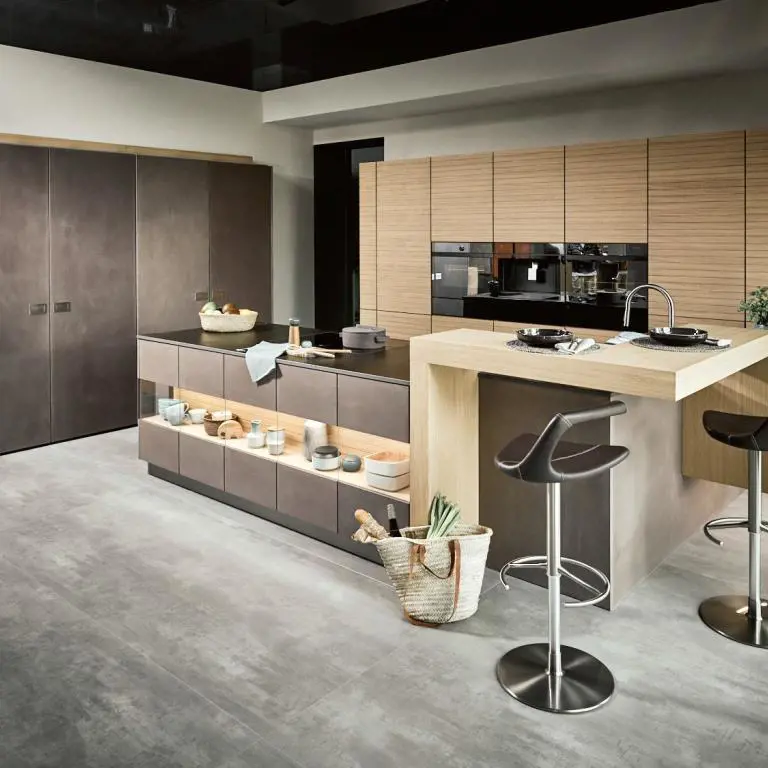 Kitchen *supplement subject to change* Zeyko Woodline