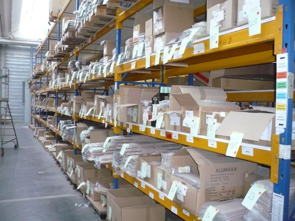 Cozinhas para feiras e exposições e máquina de café-1