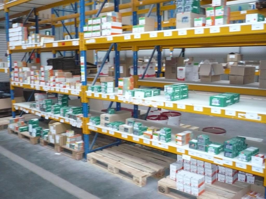 Cozinhas para feiras e exposições e máquina de café-1