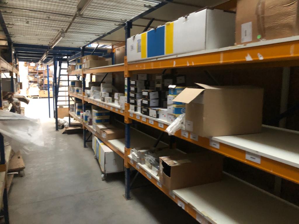 Cozinhas para feiras e exposições e máquina de café-2