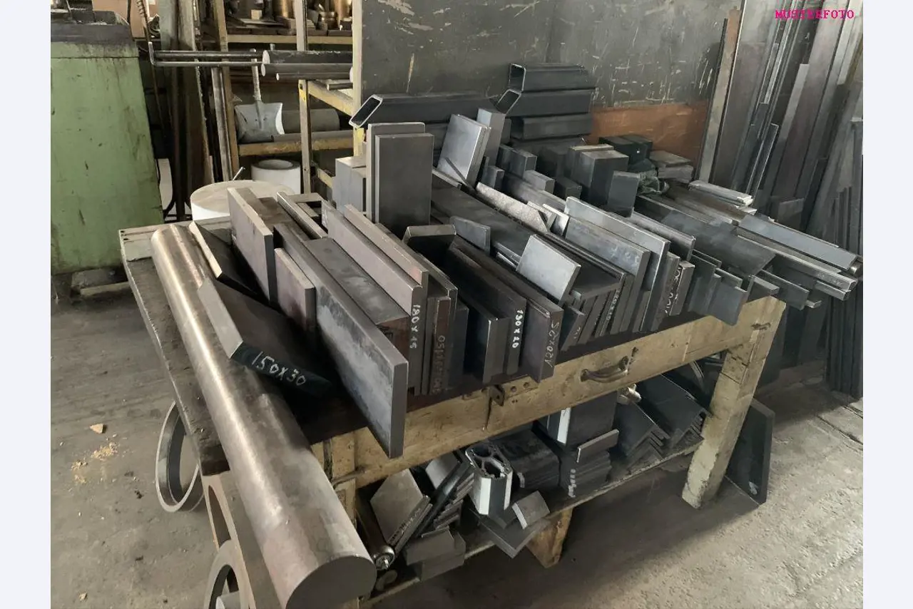 Metallbearbeitungsmaschinen-3