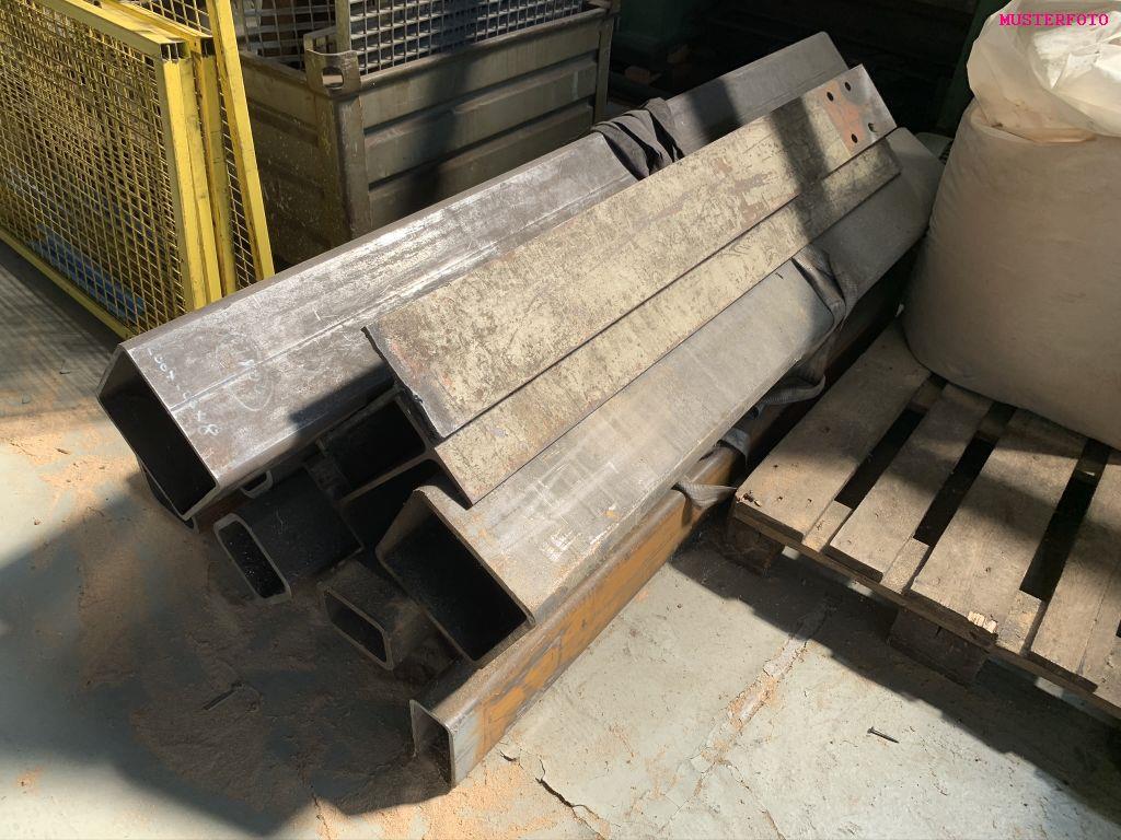 Metallbearbeitungsmaschinen-13