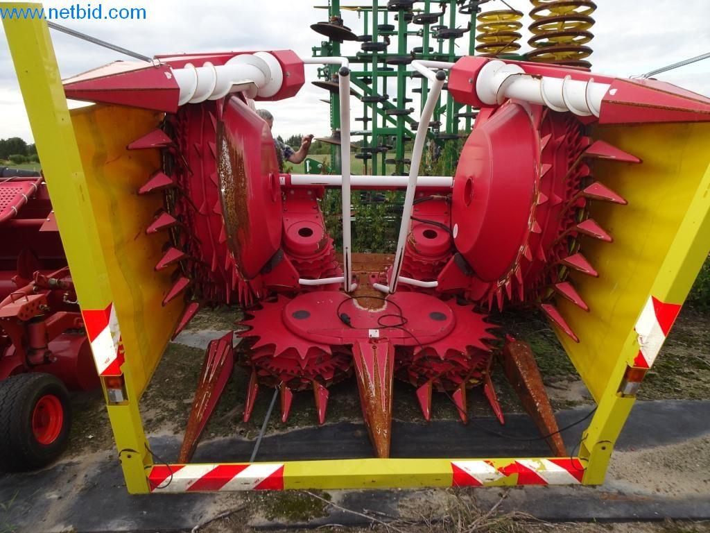 Des machines agricoles bien entretenues-3