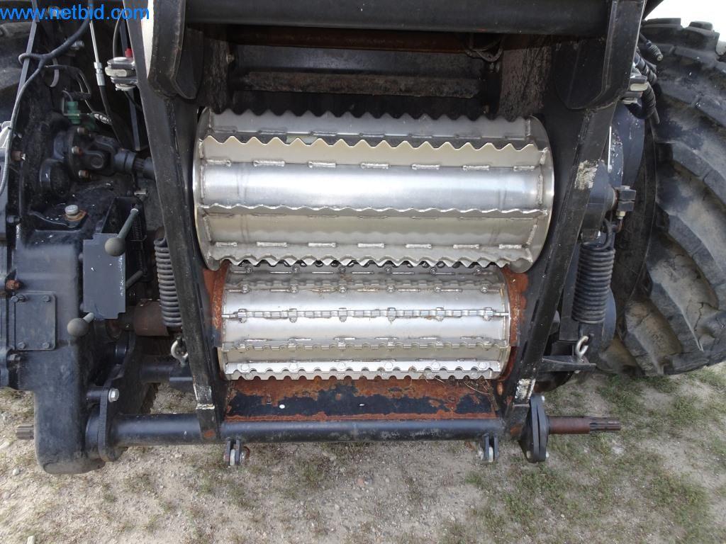 Des machines agricoles bien entretenues-7