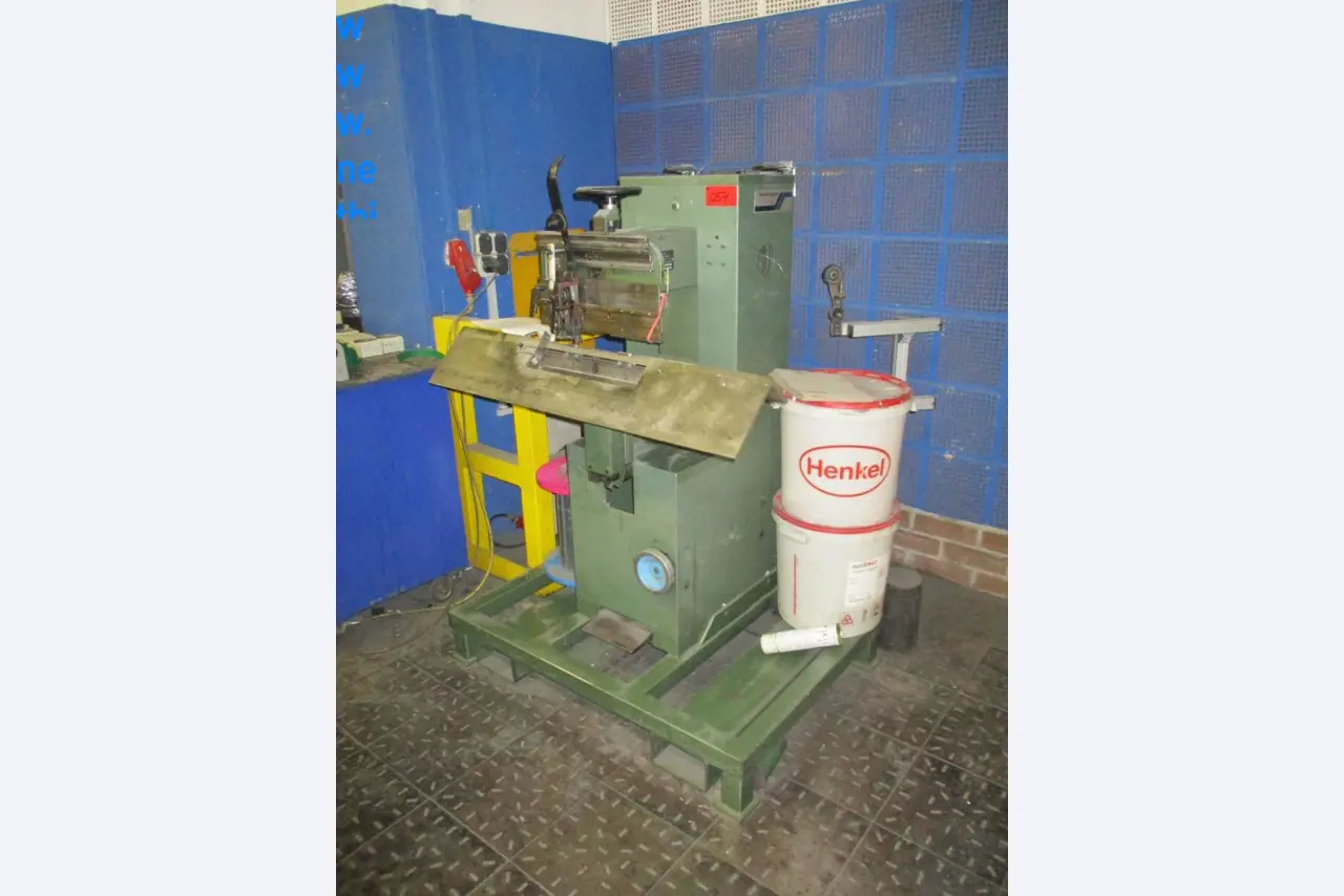 Máquinas de acabado de impresión-1