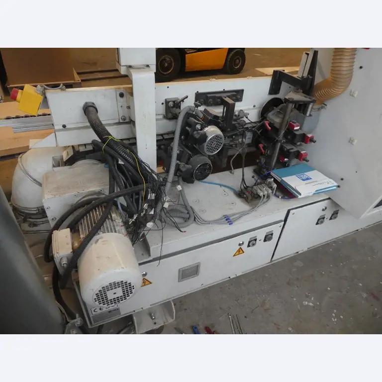 máquina bem conservada do sector da construção de móveis-5