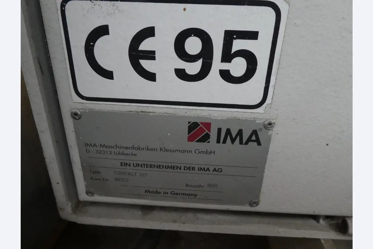 máquina bem conservada do sector da construção de móveis-7