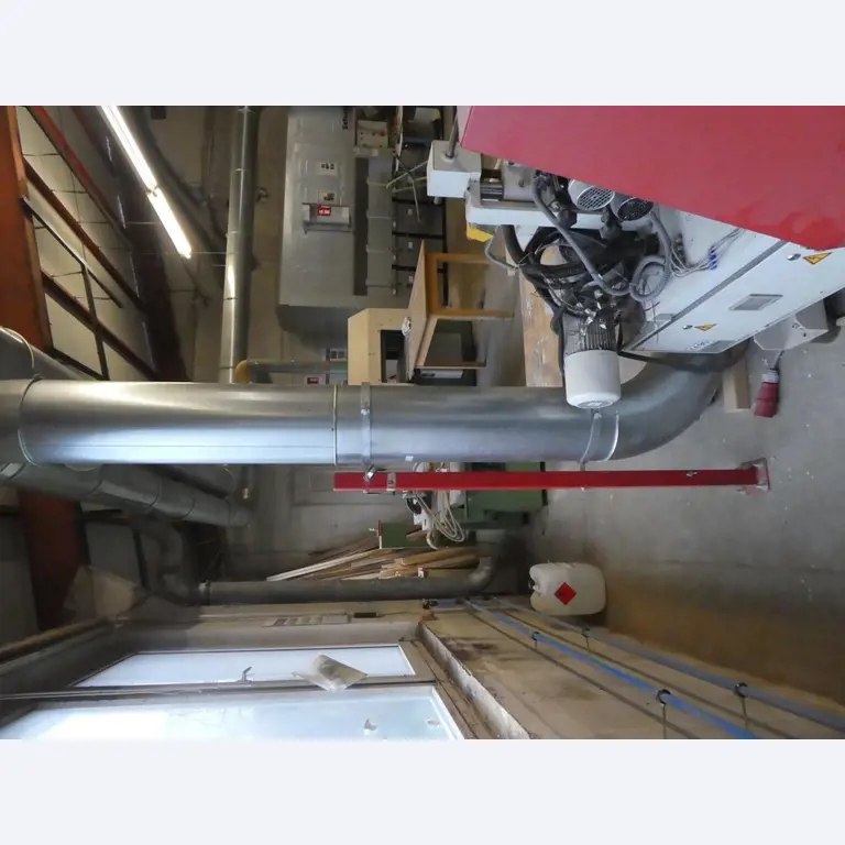 máquina bem conservada do sector da construção de móveis-8