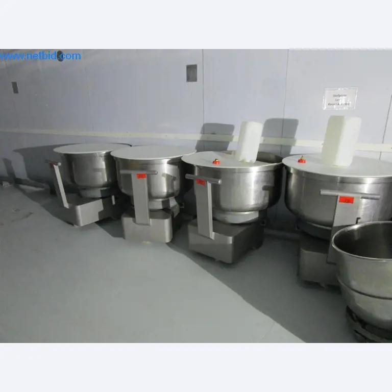 Machines et installations de boulangerie et équipement d'entreprise et de magasin-1
