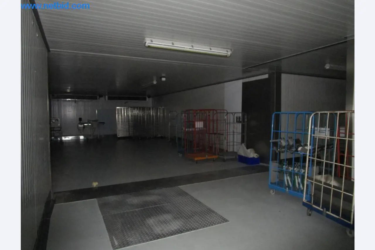 Máquinas e equipamentos de panificação, bem como instalações e equipamentos de oficina-2