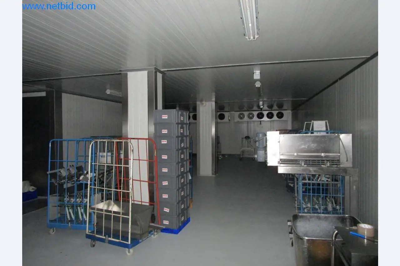 Máquinas e equipamentos de panificação, bem como instalações e equipamentos de oficina-3