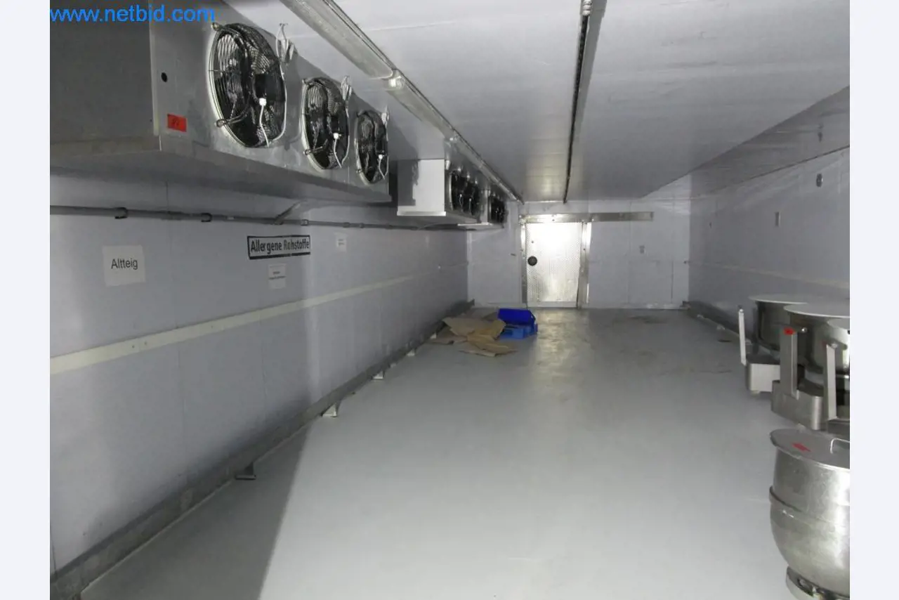 Bäckereimaschinen- und Anlagen sowie Betriebs- und Geschäftausstattung-1