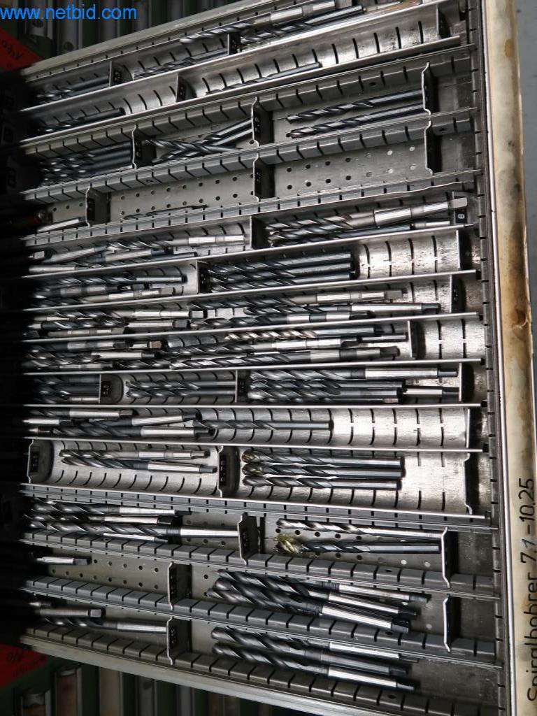 Máquinas para trabajar el metal-18