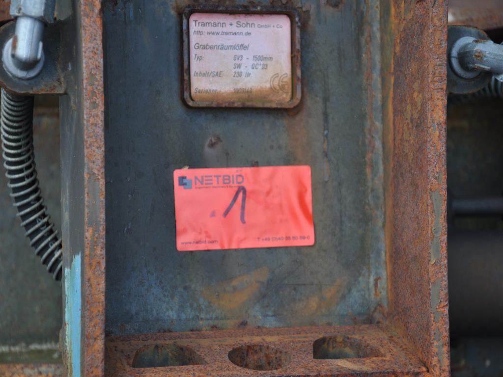 Sprzęt budowlany / pojazdy-25