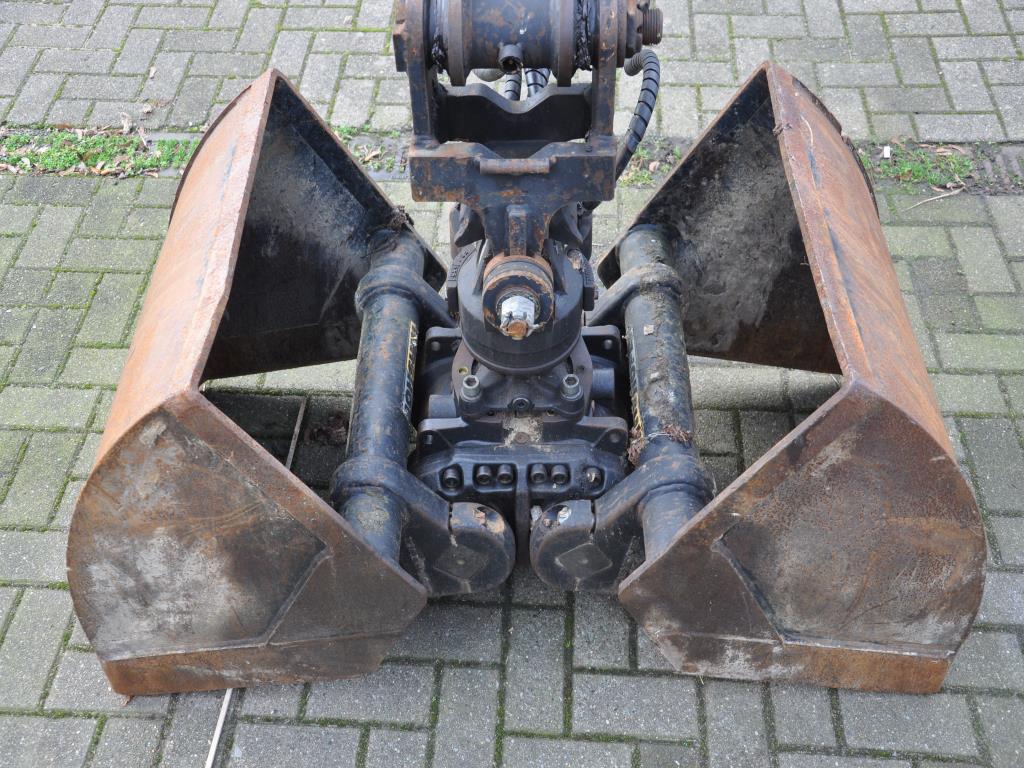 Sprzęt budowlany / pojazdy-7