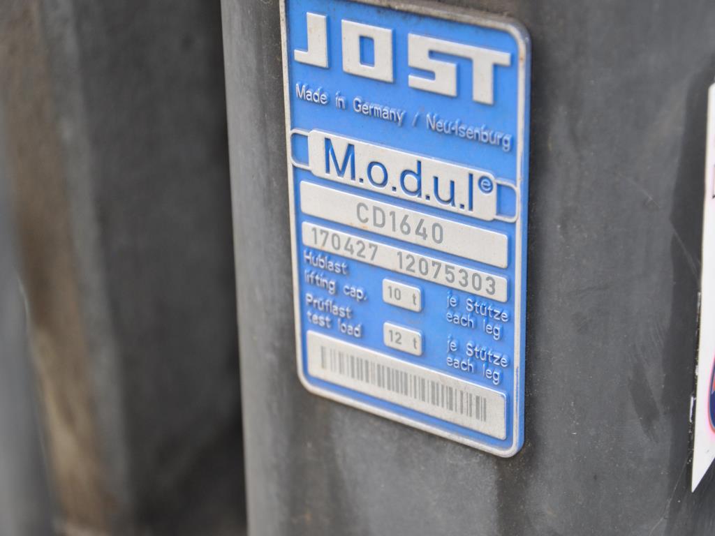 Sprzęt budowlany / pojazdy-3