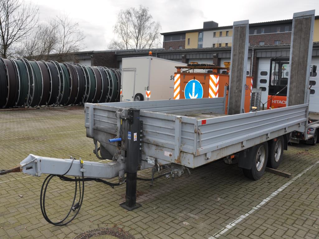 Sprzęt budowlany / pojazdy-4