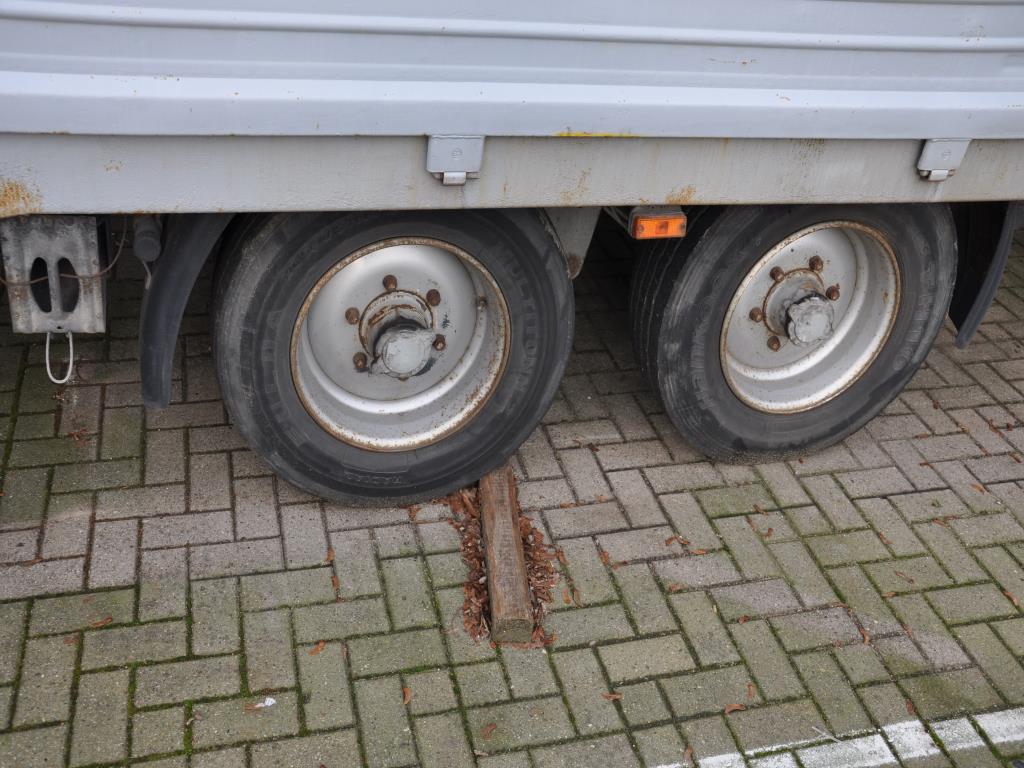 Sprzęt budowlany / pojazdy-9