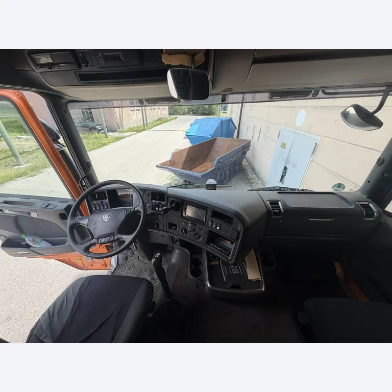 Various vehicles/trucks and various BGA-2
