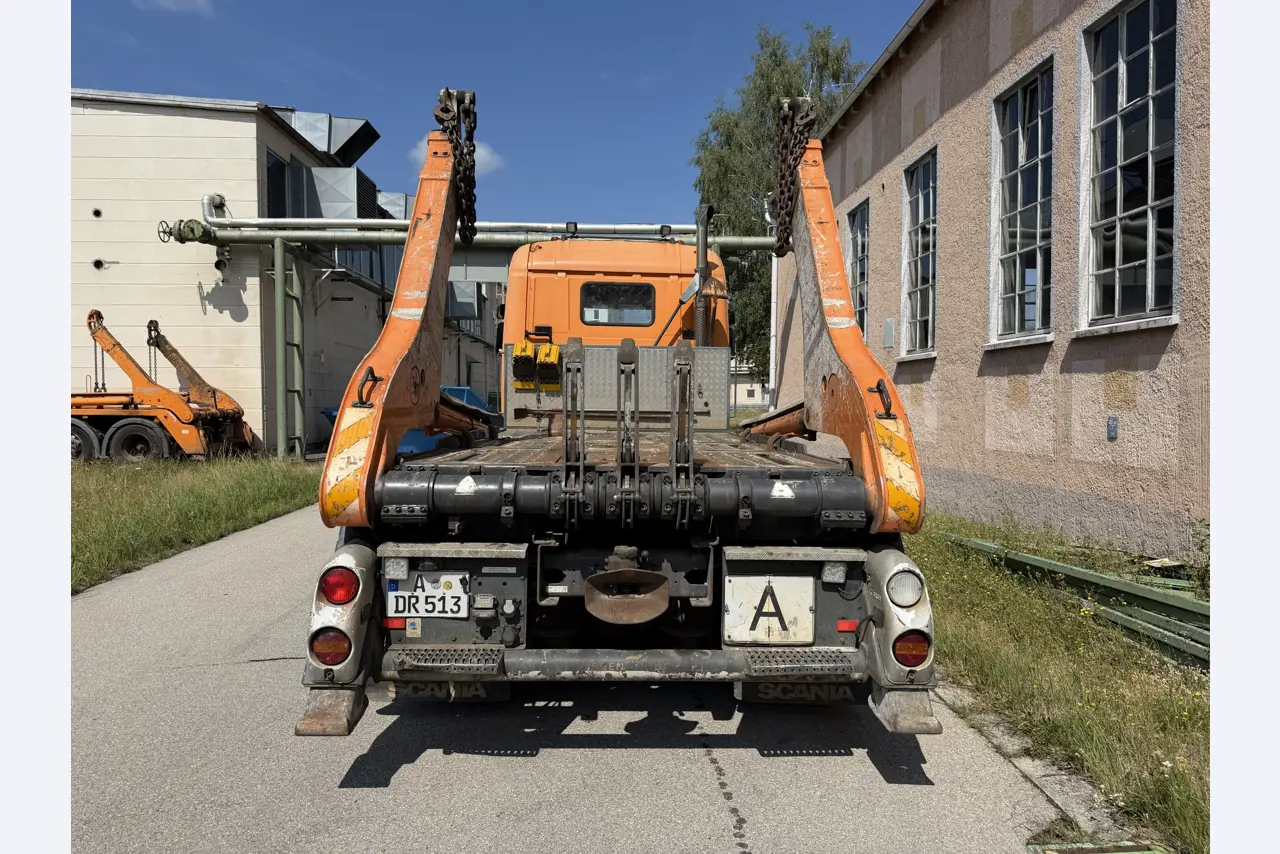 Various vehicles/trucks and various BGA-8