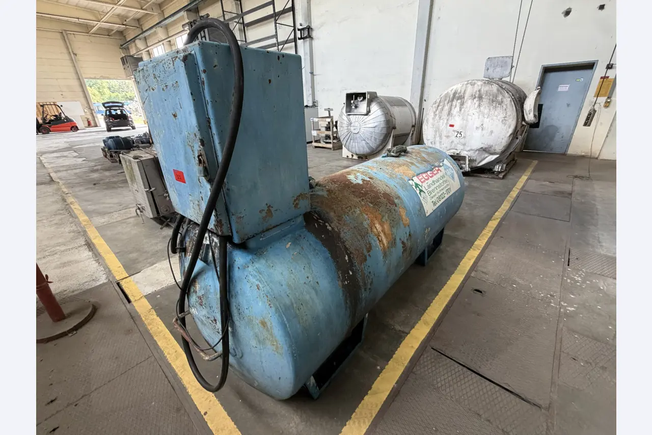 Various vehicles/trucks and various BGA-5