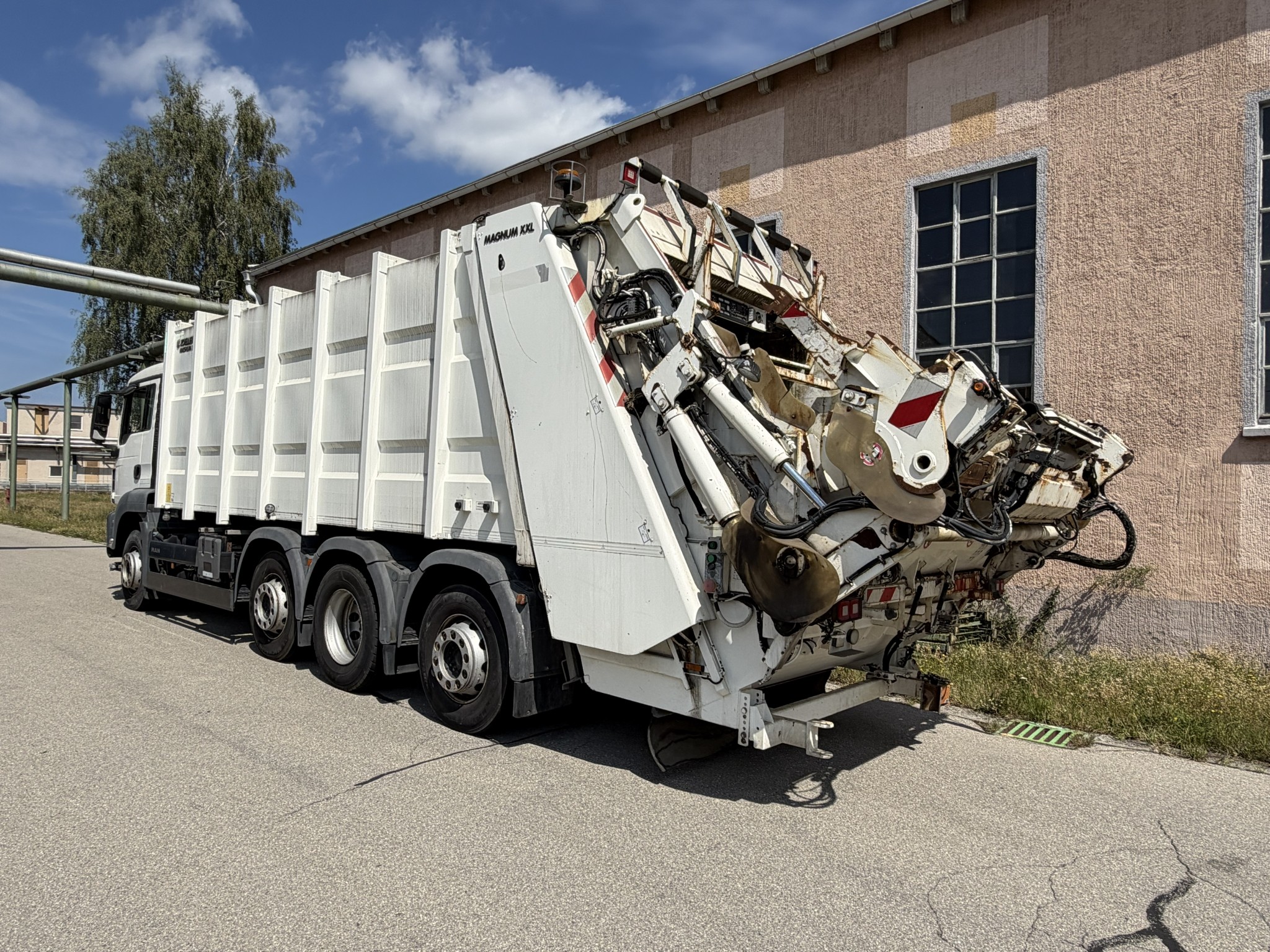 Various vehicles/trucks and various BGA-6
