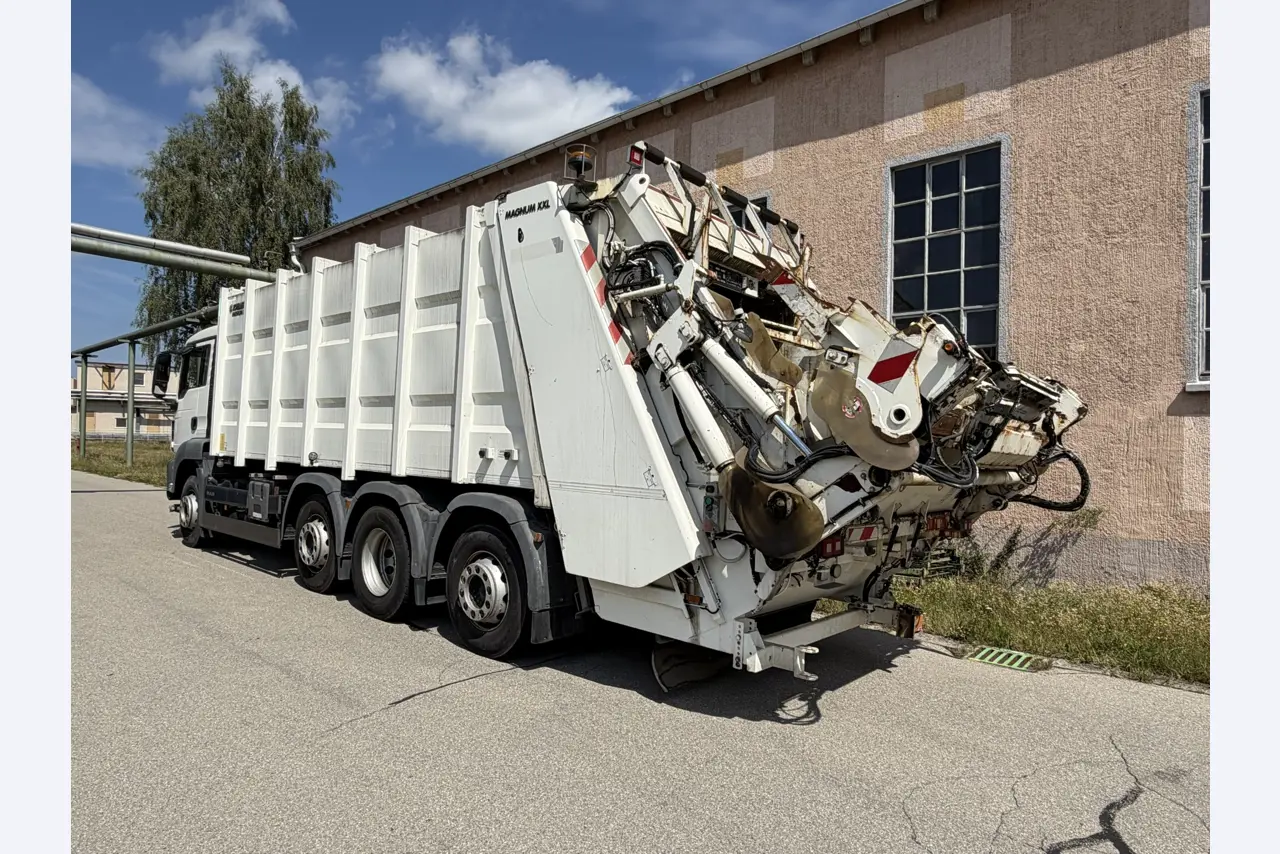 Various vehicles/trucks and various BGA-6