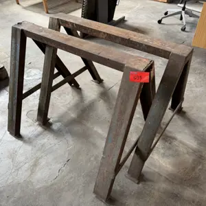 2 Stk. Steel Workbenches