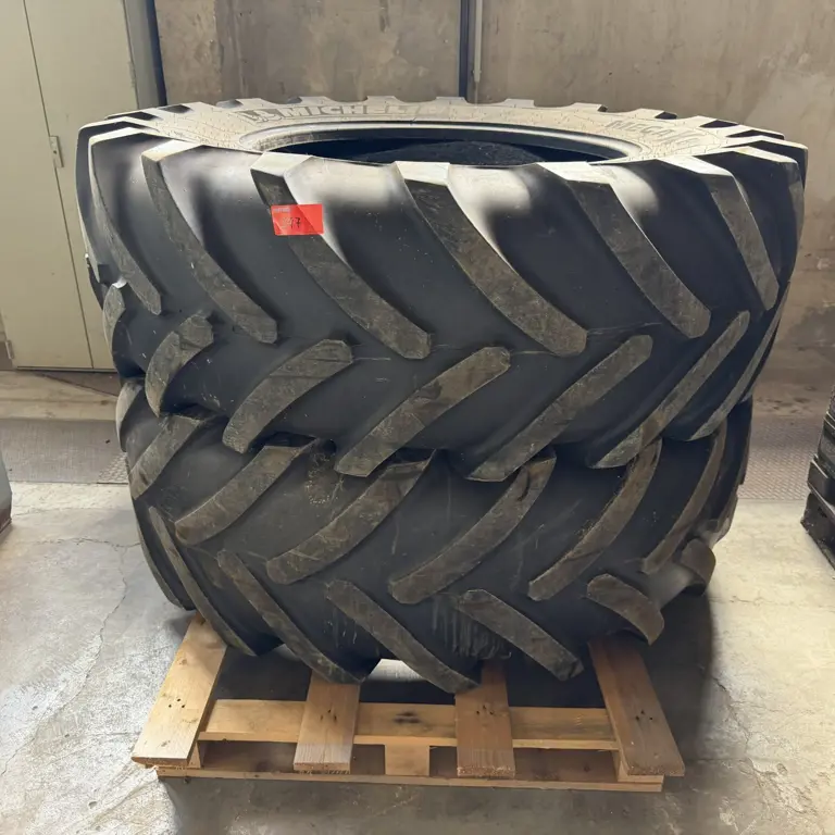 2 Stk. Tractor Tires Michelin 620/70 R38 MEGAXBIB
