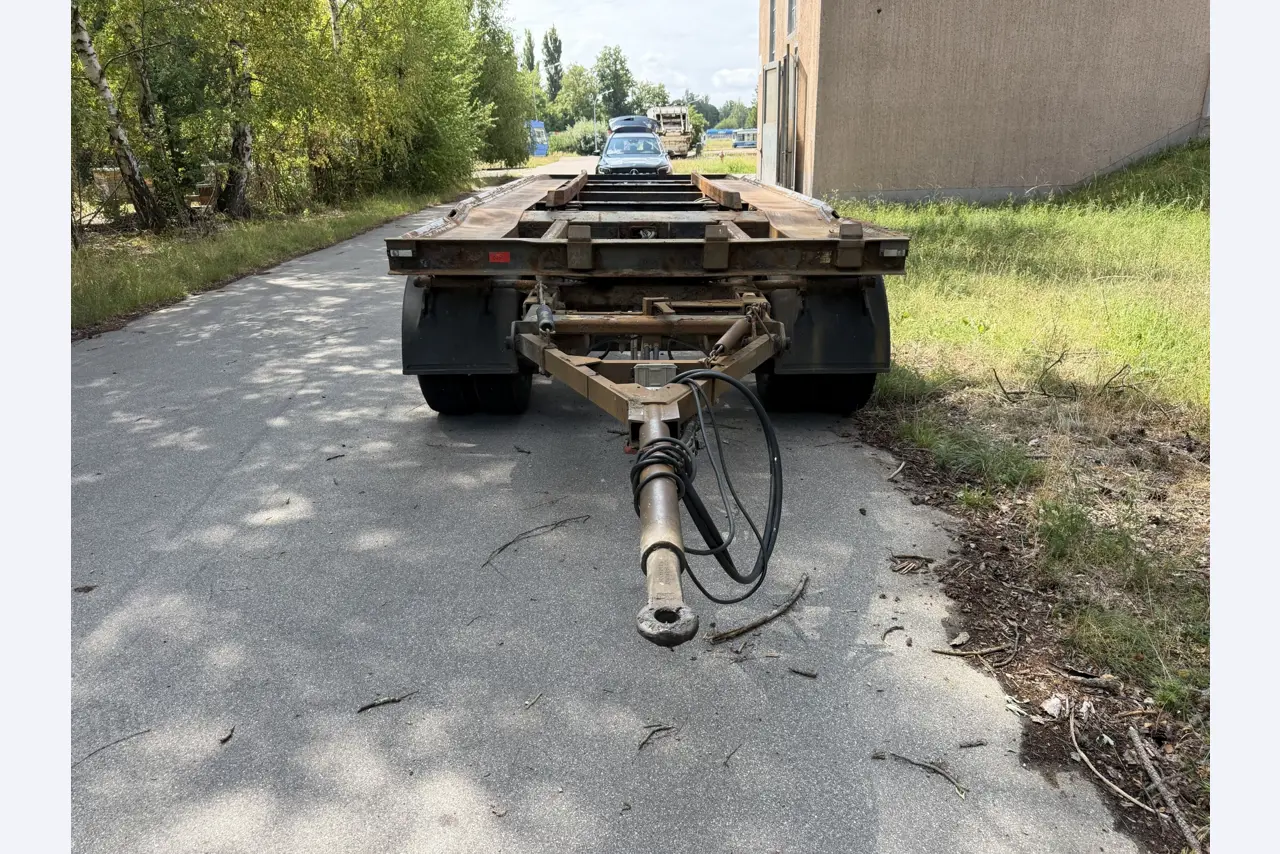 Various vehicles/trucks and various BGA-3