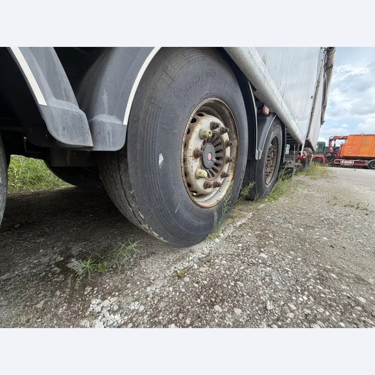 Various vehicles/trucks and various BGA-15