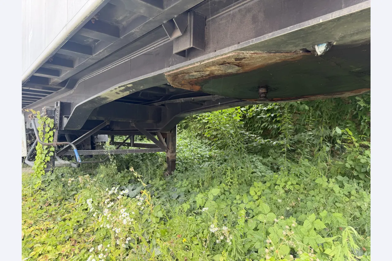 různá vozidla/nákladní automobily a různé BGA-6