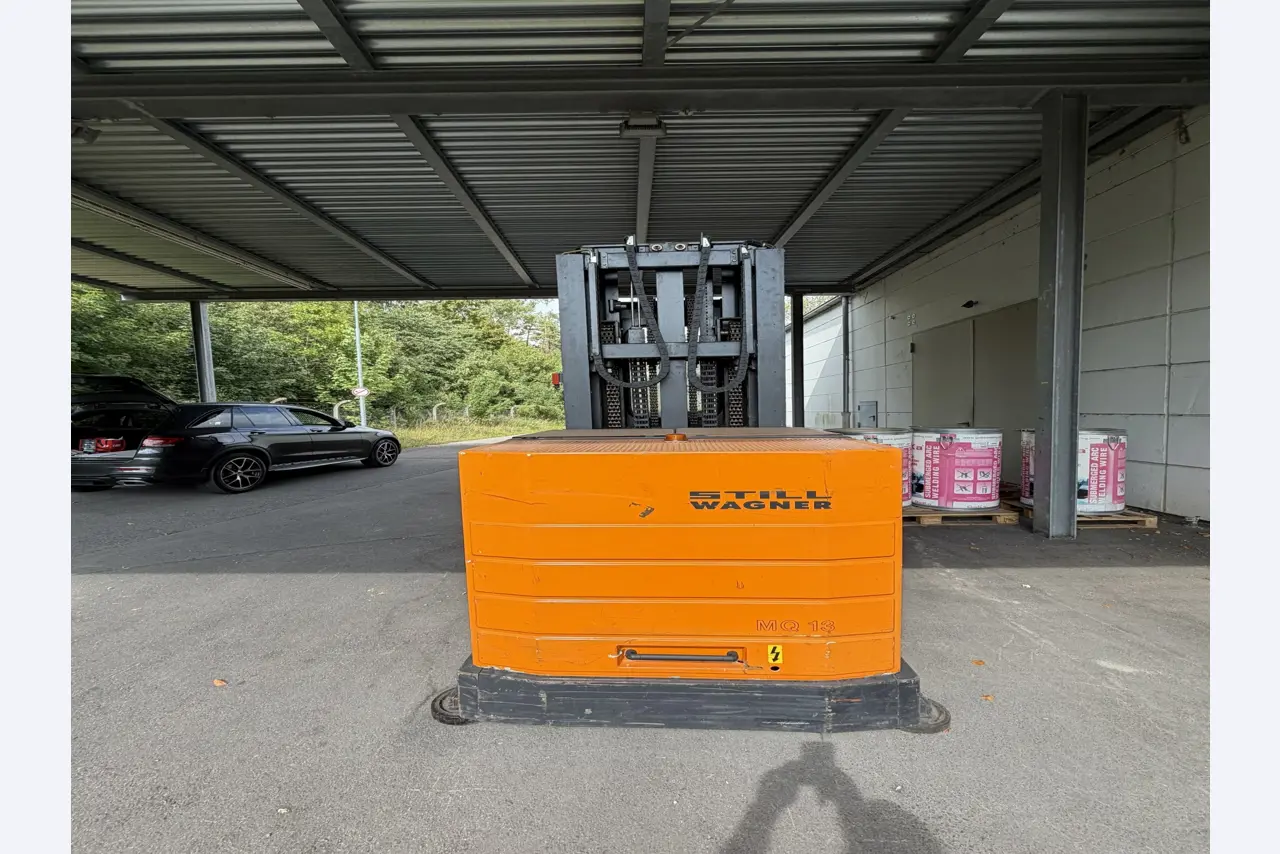 Various vehicles/trucks and various BGA-13