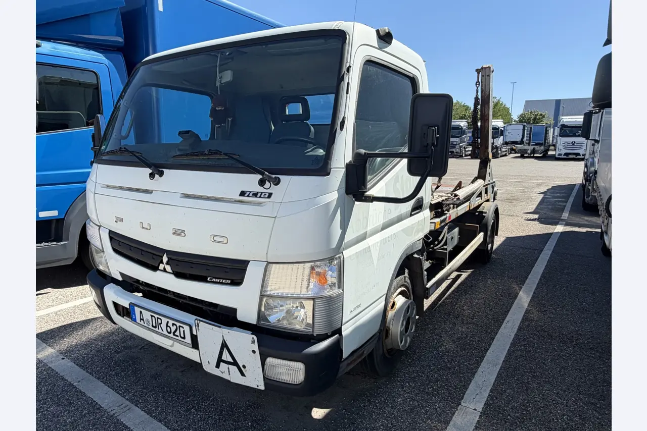 různá vozidla/nákladní automobily a různé BGA-1