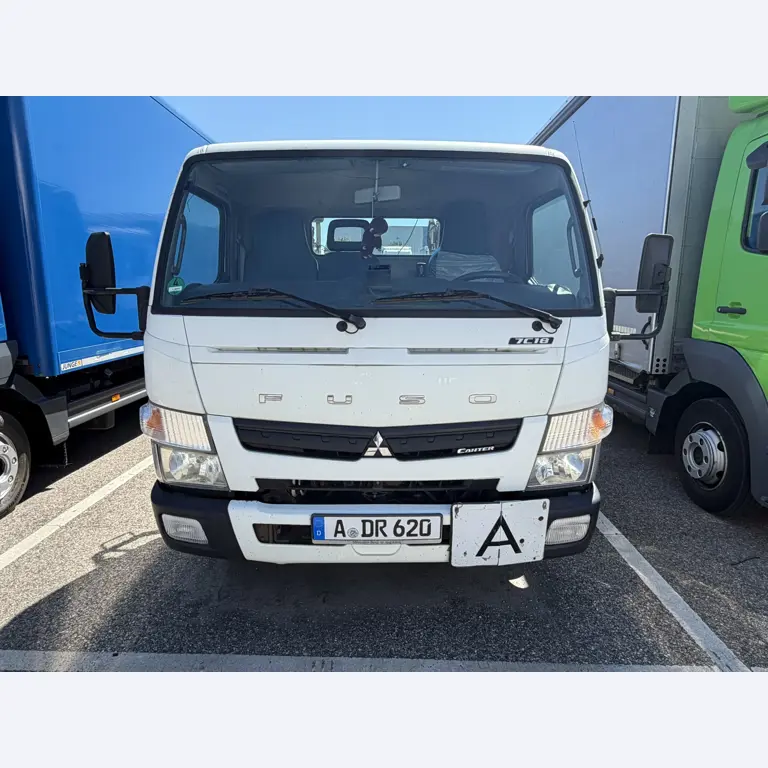 různá vozidla/nákladní automobily a různé BGA-3