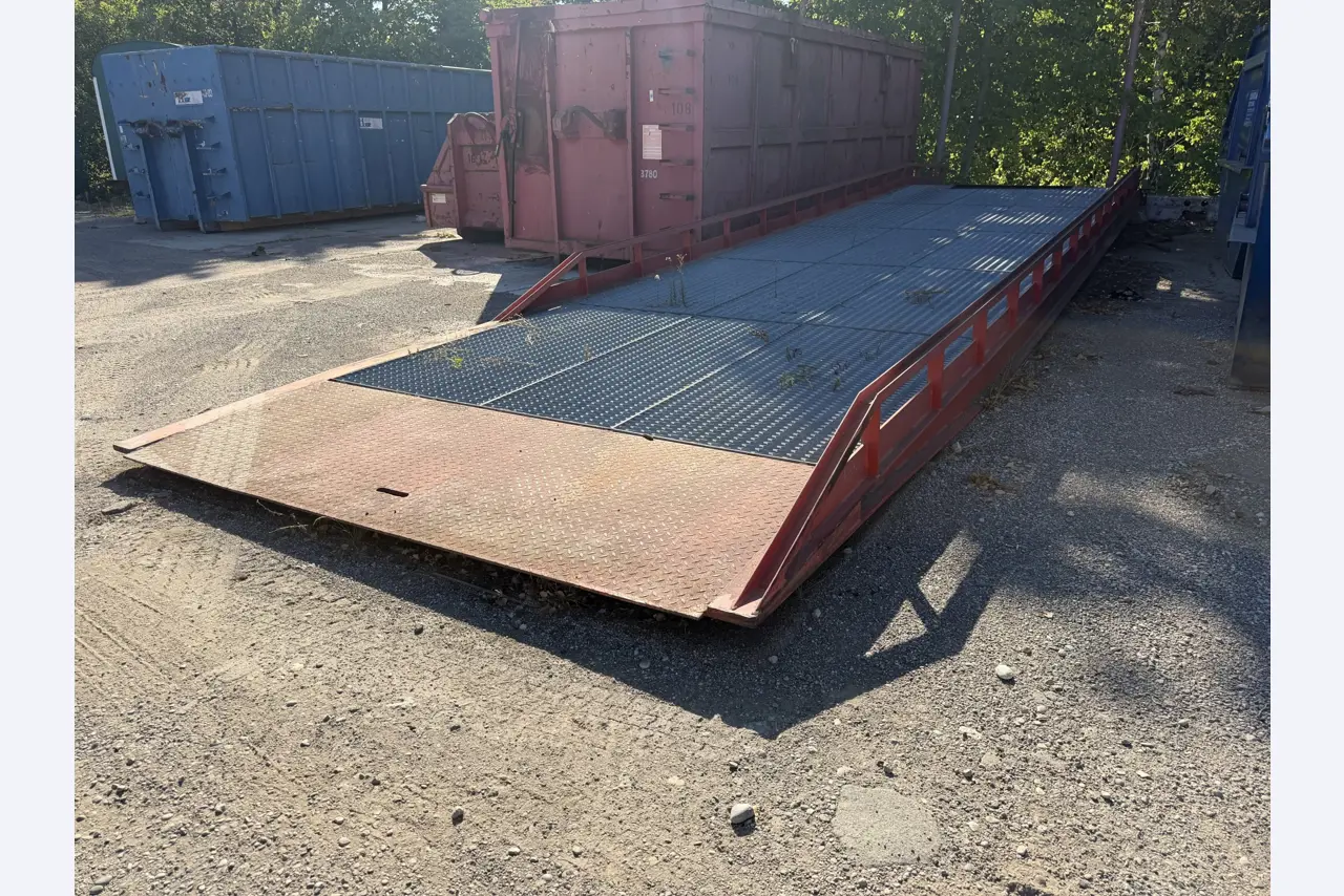 Various vehicles/trucks and various BGA-1