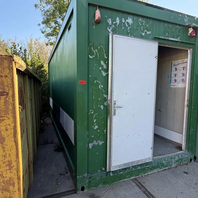 Team/Recreation Container