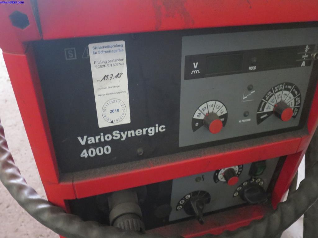 gepflegte Blechbearbeitungsmaschinen, Schweißgeräte, Schweißtische, Betriebs- und Geschäftsausstattung -2