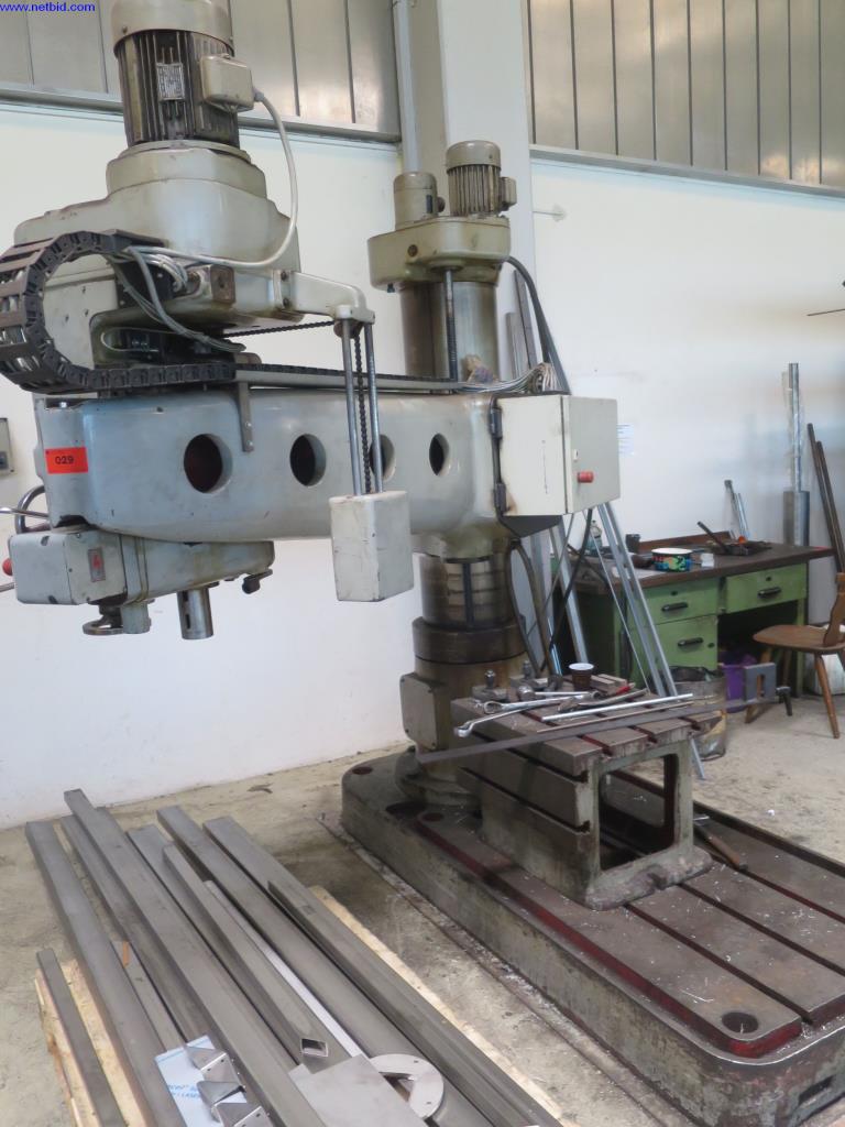 gepflegte Blechbearbeitungsmaschinen, Schweißgeräte, Schweißtische, Betriebs- und Geschäftsausstattung -1