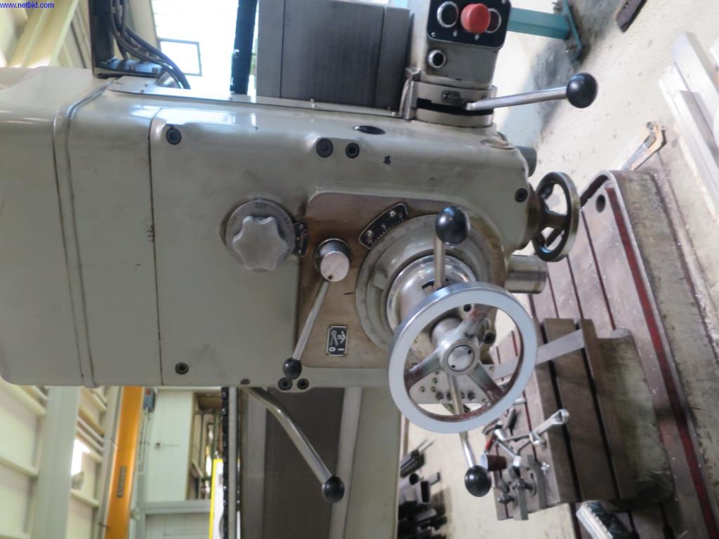 gepflegte Blechbearbeitungsmaschinen, Schweißgeräte, Schweißtische, Betriebs- und Geschäftsausstattung -4