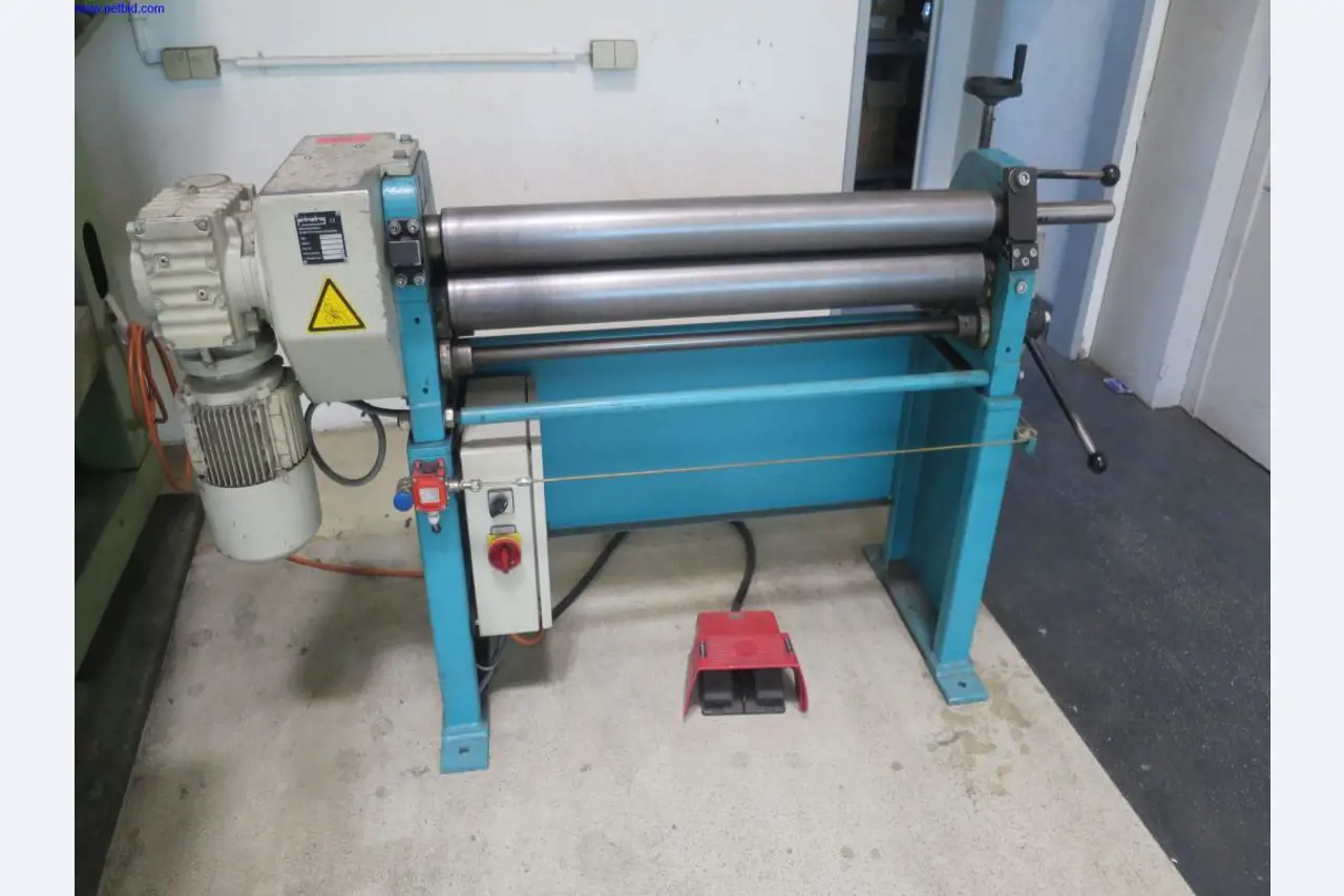 gepflegte Blechbearbeitungsmaschinen, Schweißgeräte, Schweißtische, Betriebs- und Geschäftsausstattung -1