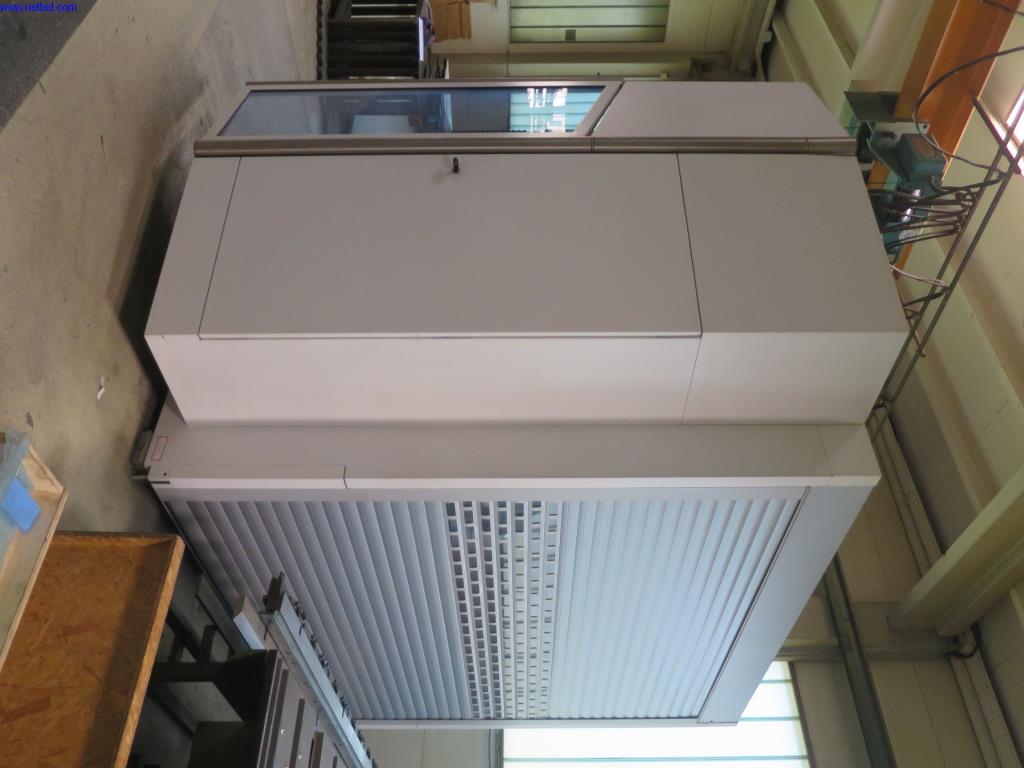 Dobrze utrzymane maszyny do obróbki blachy, sprzęt spawalniczy, stoły spawalnicze, wyposażenie fabryczne i biurowe-6