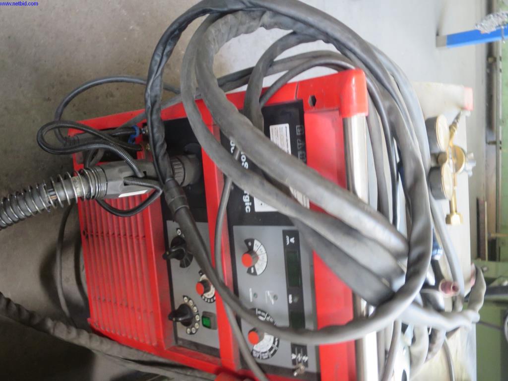 gepflegte Blechbearbeitungsmaschinen, Schweißgeräte, Schweißtische, Betriebs- und Geschäftsausstattung -3