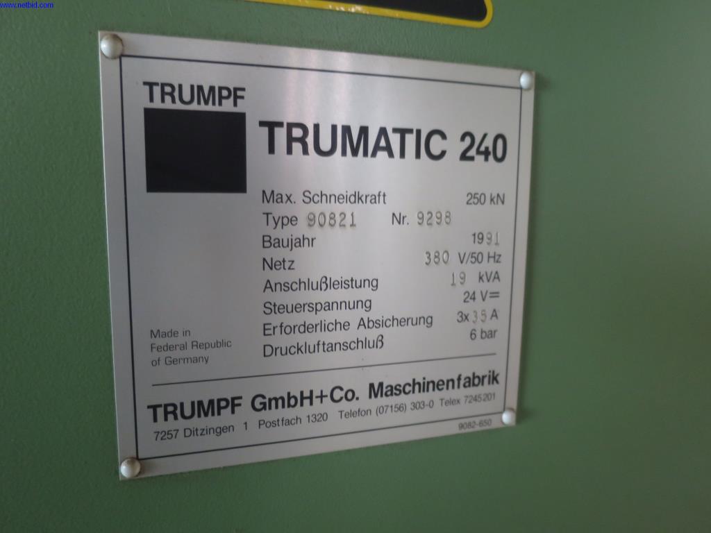 gepflegte Blechbearbeitungsmaschinen, Schweißgeräte, Schweißtische, Betriebs- und Geschäftsausstattung -2