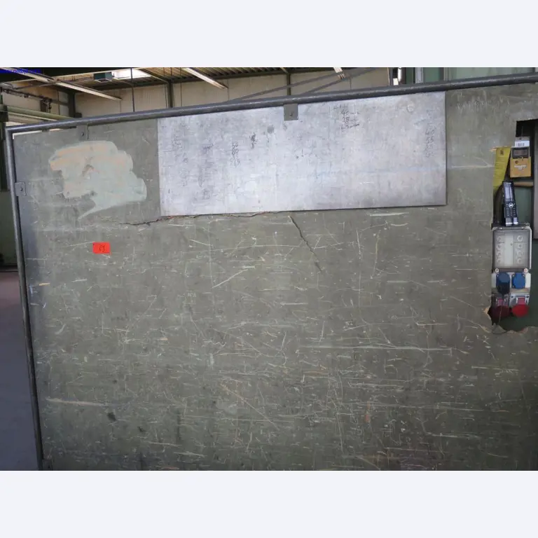 Well-maintained sheet metal working machines, welding equipment, welding tables, operating and office equipment-4