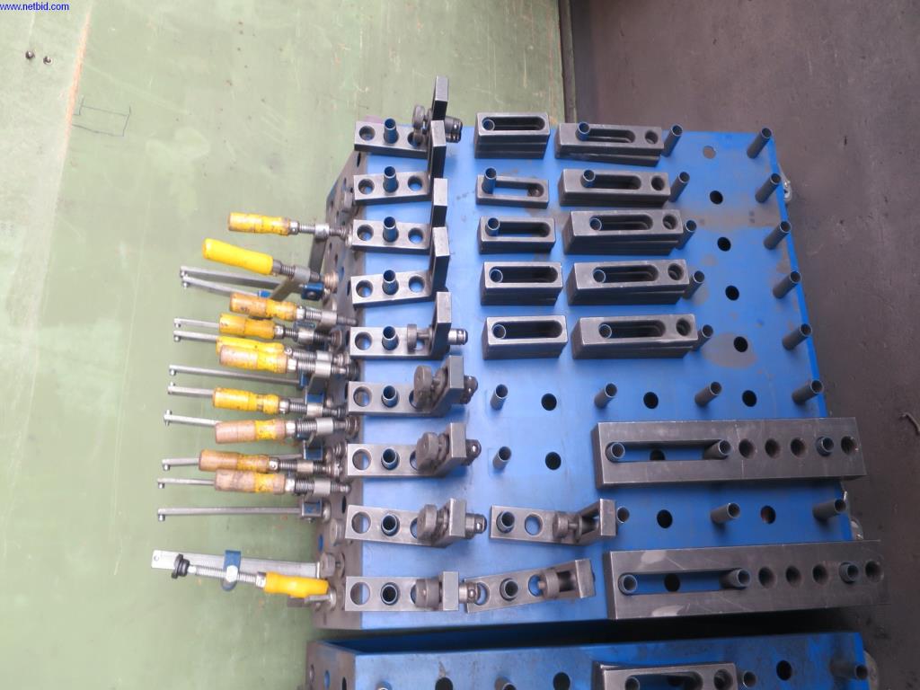 gepflegte Blechbearbeitungsmaschinen, Schweißgeräte, Schweißtische, Betriebs- und Geschäftsausstattung -2